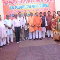 Logo-Design für die Firma xy