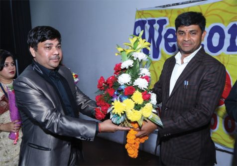 Logo-Design für die Firma xy